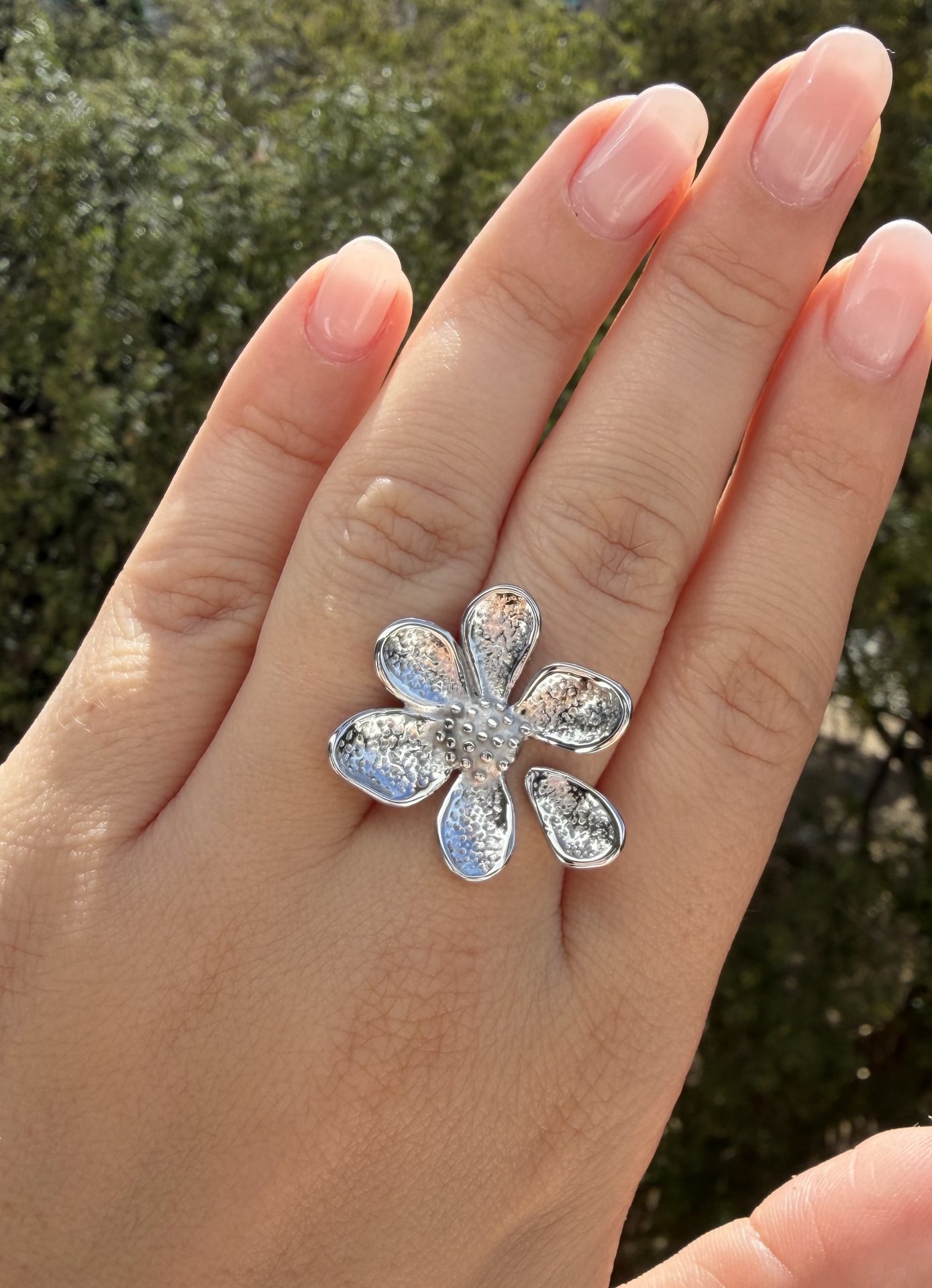 Anillo Margarita Deshojada